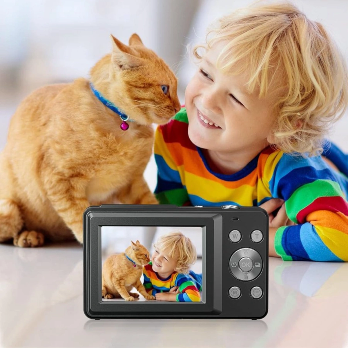 Digital Camera - Image 2